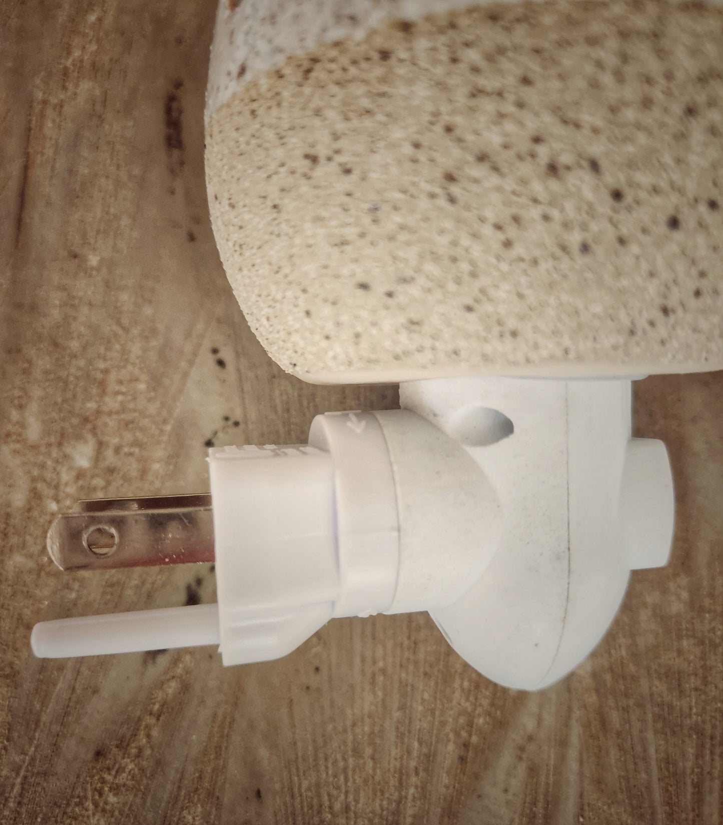 Wax Warmer - Rainstorm Pluggable Wax Warmer
