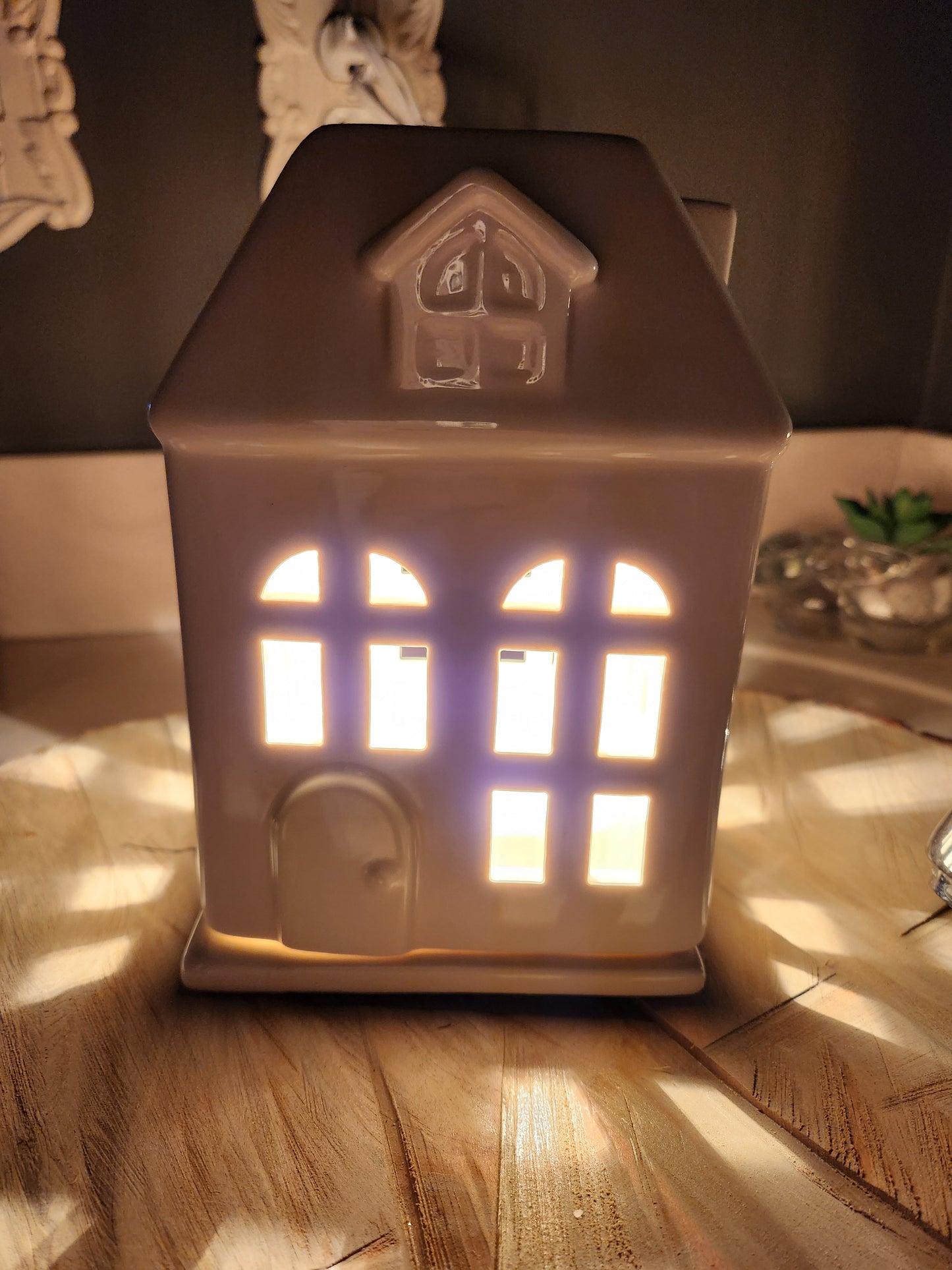 Wax Warmer - Porcelain House Canopy Wax Warmer